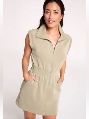 CALIA by Carrie Underwood Sandwash Scuba Zip-Front Dress